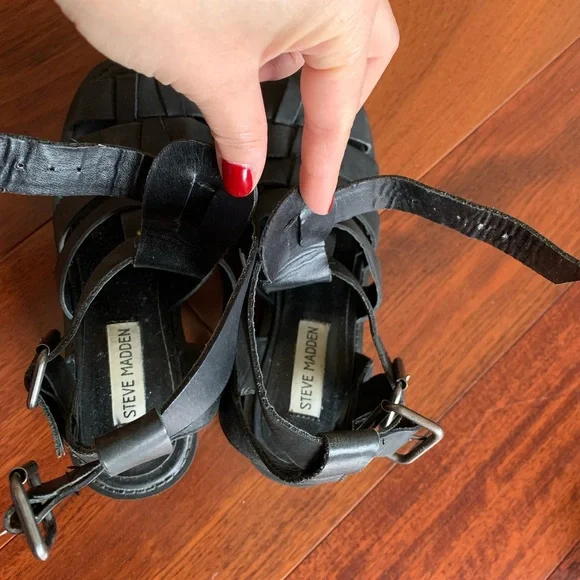 Platform-Block Heels Leather Strap Sandals by Steve Madden, Black, Size 6.5 - Picture 8 of 16